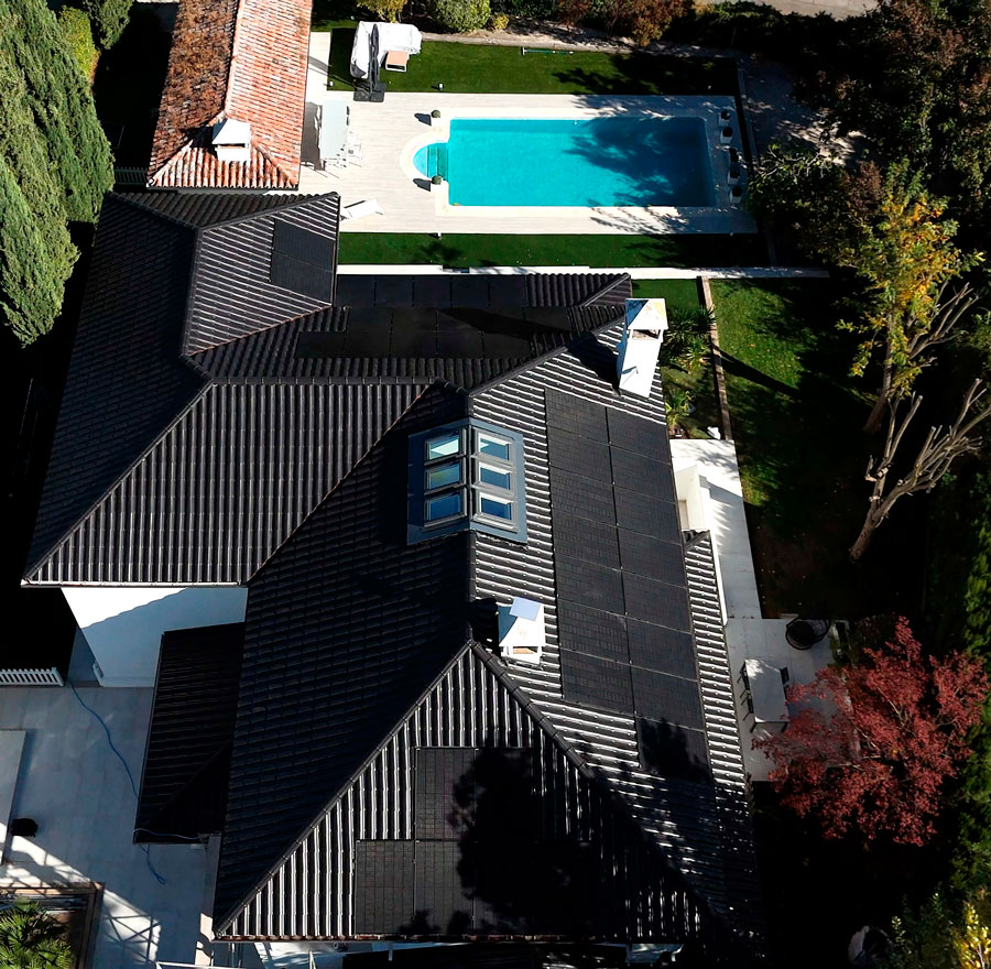 instalacion de paneles solares eri roofs