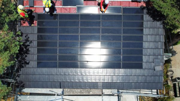 Energía solar, sistema de cubierta y seguridad estructural tejas solares