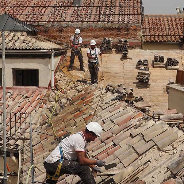 Servicios ROOFS - Rehabilitación de tejados y cubiertas