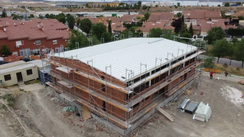 Panel-sanddwich-y-teja-plana-Inova-La-Escandella-Loeches 017